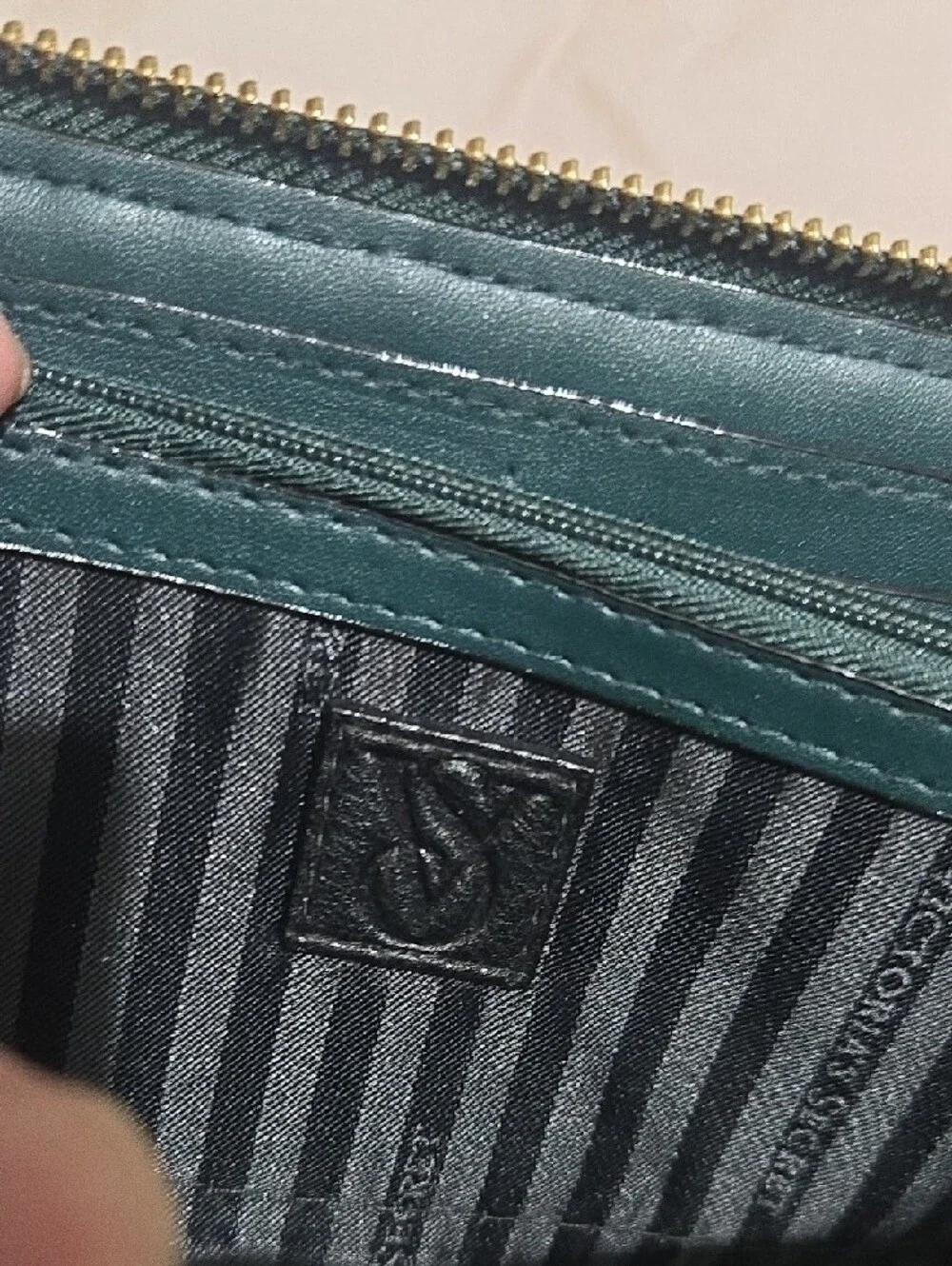 Victoria's Secret Zip-Around Quilted Wallet in Dark Teal - Picture 14 of 16